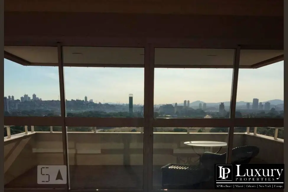 Foto 6 de Apartamento com 3 quartos para alugar, 264m2 em Alto de Pinheiros, São Paulo - SP