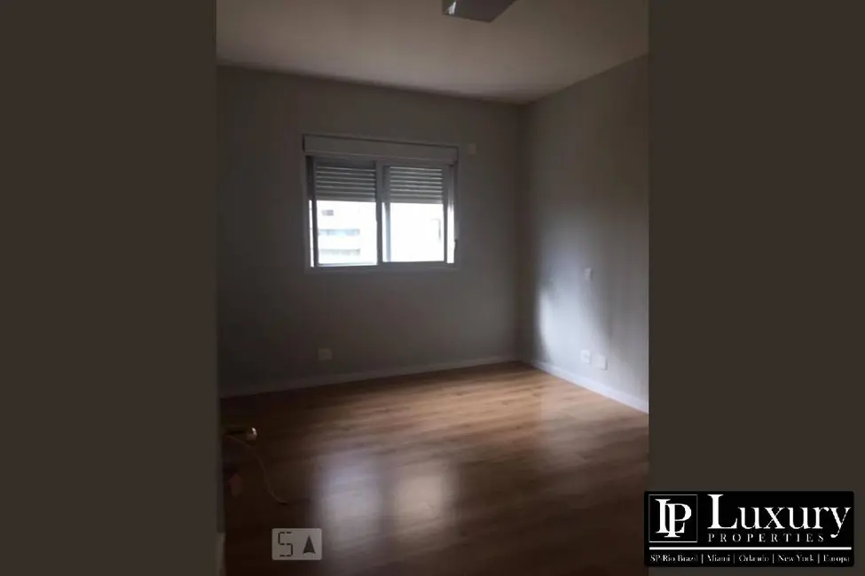 Foto 9 de Apartamento com 3 quartos para alugar, 264m2 em Alto de Pinheiros, São Paulo - SP