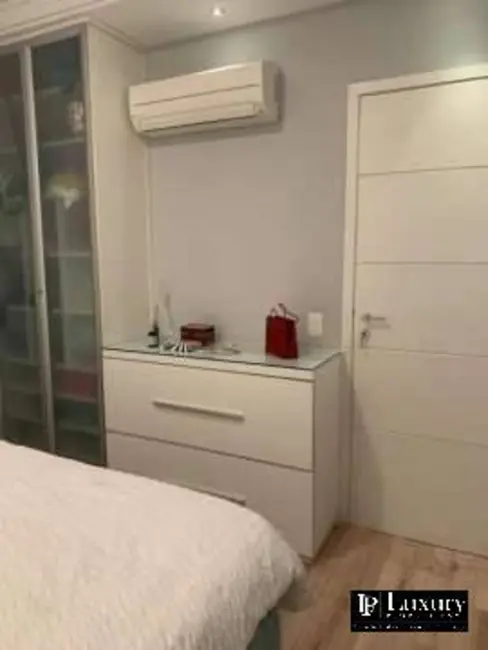 Foto 9 de Apartamento com 3 quartos à venda e para alugar, 127m2 em Moema, São Paulo - SP