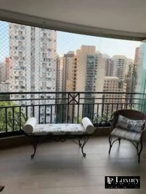 Foto 4 de Apartamento com 3 quartos à venda e para alugar, 127m2 em Moema, São Paulo - SP