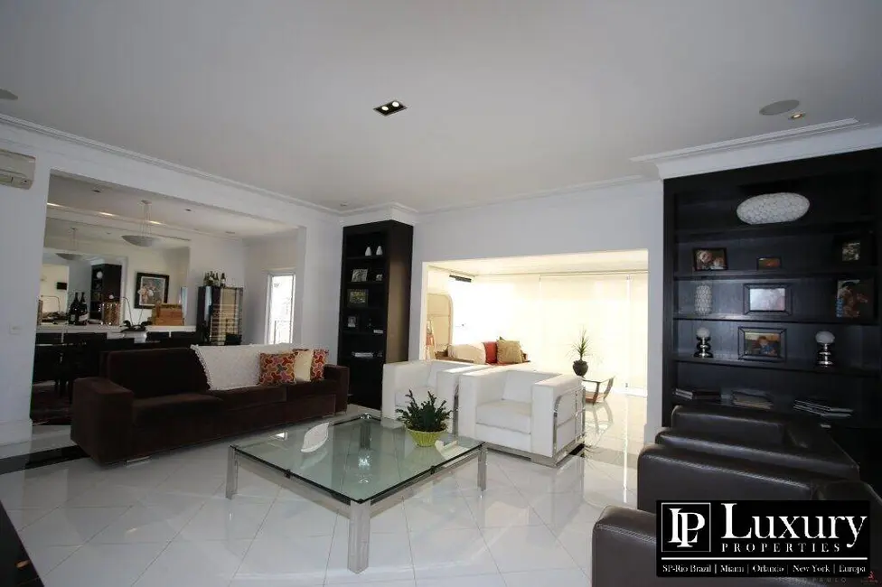 Apartamento com 2 quartos à venda e para alugar, 280m2 em Vila Nova Conceição, São Paulo - SP - imagem 6 Foto 6 de Apartamento com 2 quartos à venda e para alugar, 280m2 em Vila Nova Conceição, São Paulo - SP