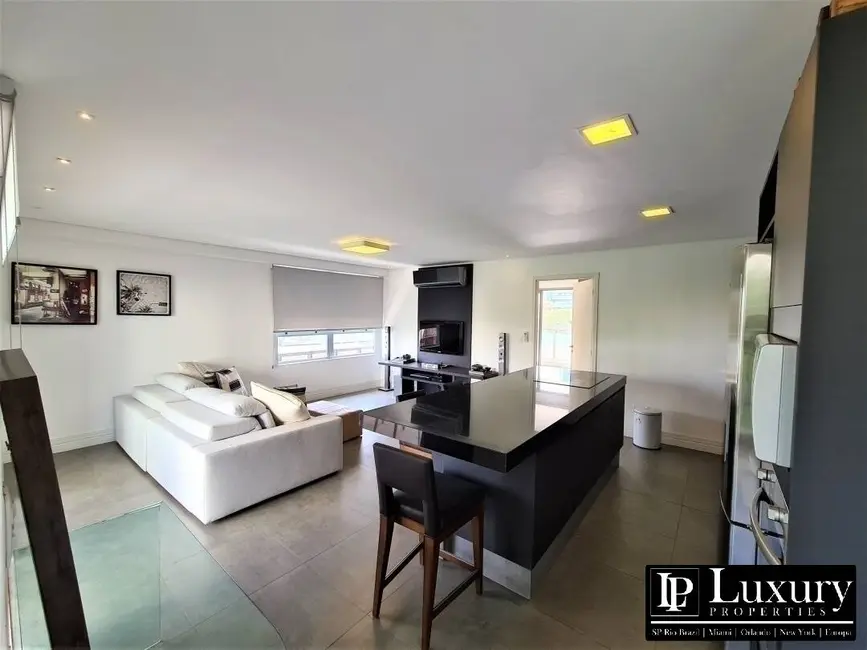 Foto 3 de Apartamento com 1 quarto à venda, 105m2 em Vila Nova Conceição, São Paulo - SP