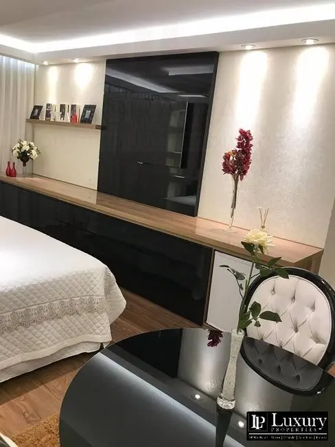 Foto 9 de Apartamento com 3 quartos à venda e para alugar, 254m2 em Alphaville Industrial, Barueri - SP