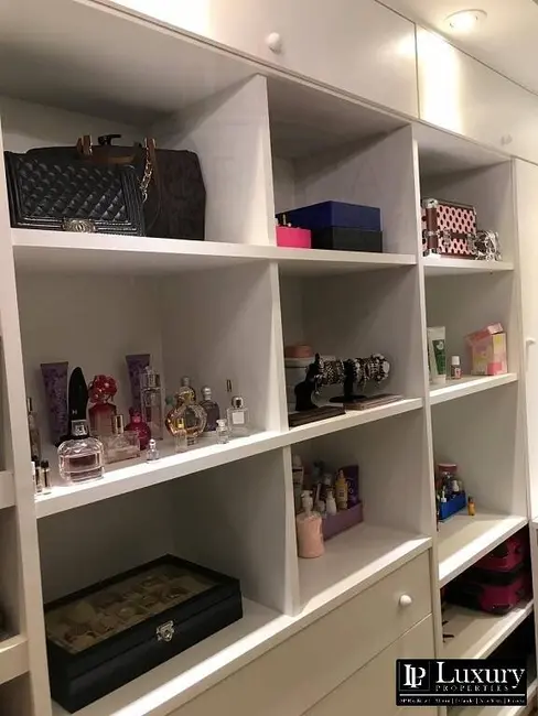 Foto 7 de Apartamento com 3 quartos à venda e para alugar, 254m2 em Alphaville Industrial, Barueri - SP