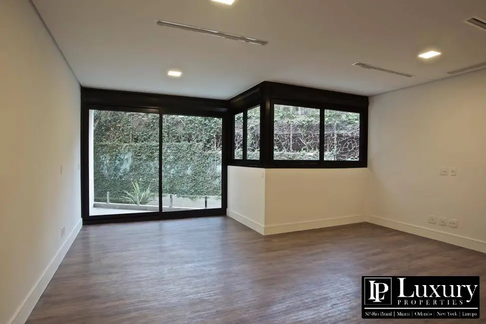 Casa com 5 quartos à venda em Jardim Guedala, São Paulo - SP - imagem 5 Foto 5 de Casa com 5 quartos à venda em Jardim Guedala, São Paulo - SP