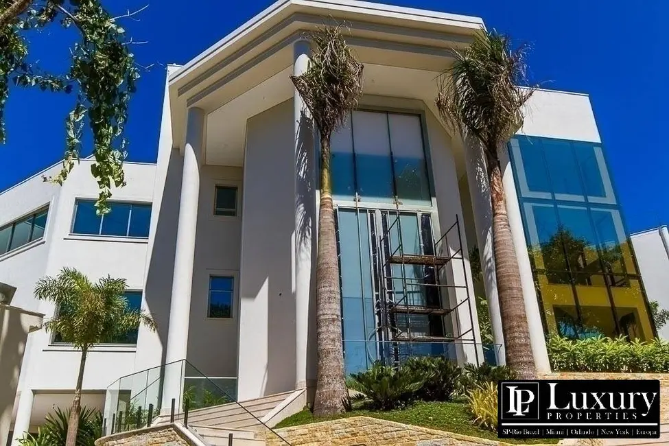 Foto 7 de Casa com 10 quartos à venda em Ubatuba - SP