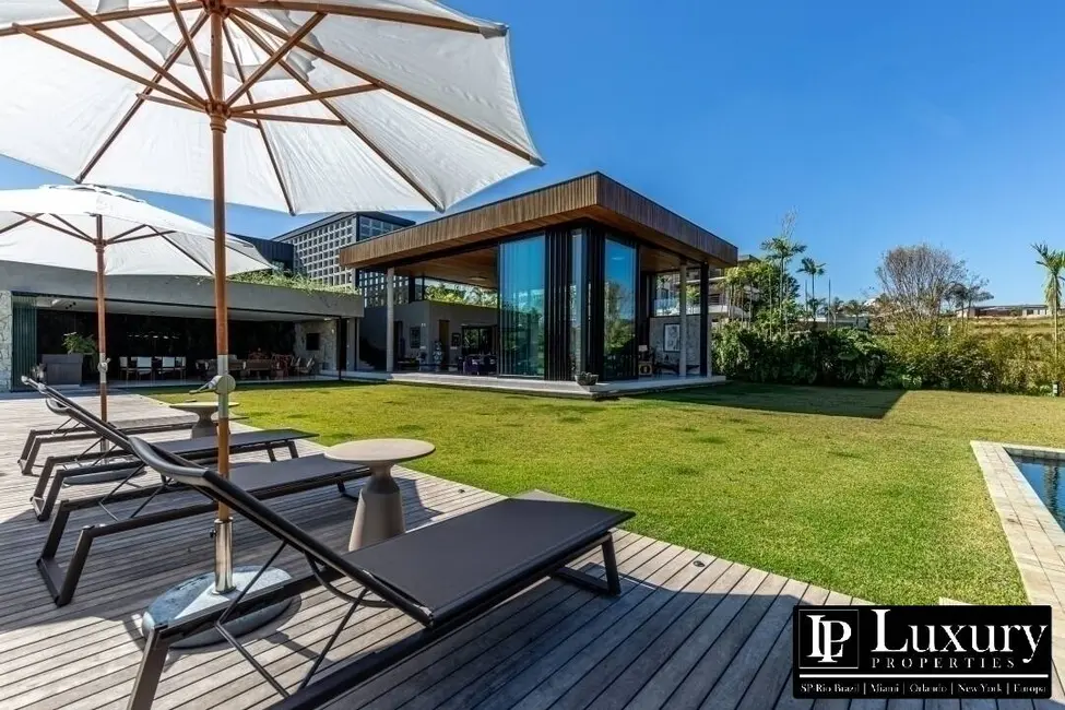 Foto 1 de Casa de Condomínio com 4 quartos à venda, 880m2 em Itu - SP