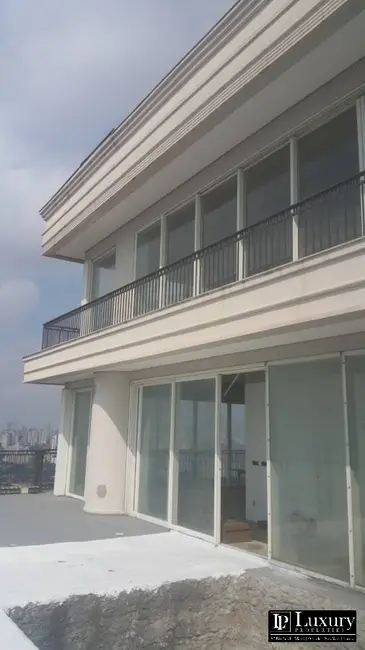 Cobertura com 4 quartos à venda, 718m2 em Vila Nova Conceição, São Paulo - SP - imagem 4 Foto 4 de Cobertura com 4 quartos à venda, 718m2 em Vila Nova Conceição, São Paulo - SP