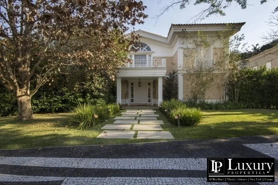 Foto 2 de Casa de Condomínio com 5 quartos à venda em Real Parque, São Paulo - SP