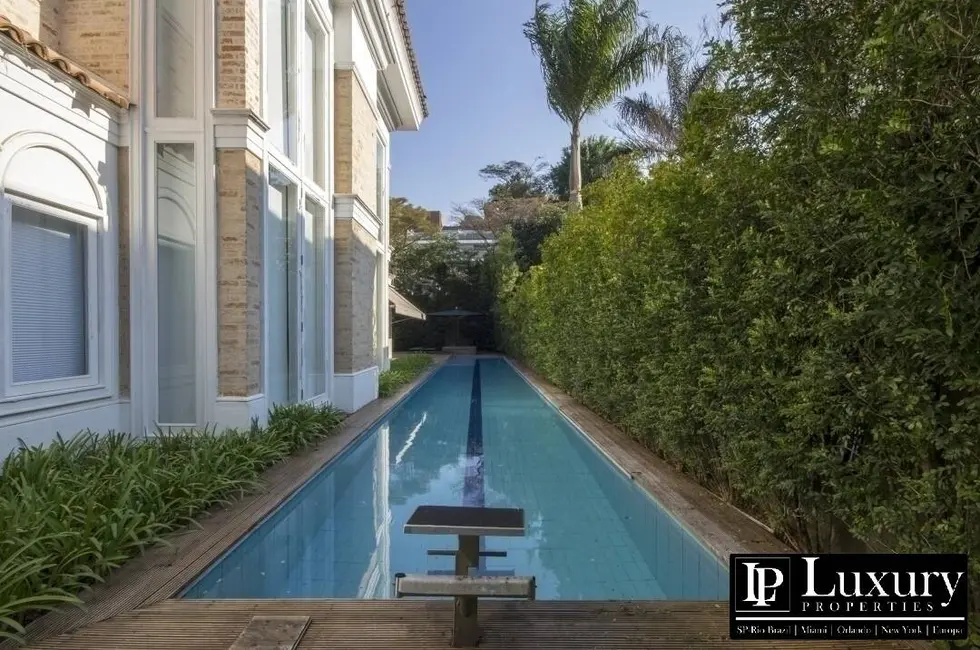 Foto 8 de Casa de Condomínio com 5 quartos à venda em Real Parque, São Paulo - SP