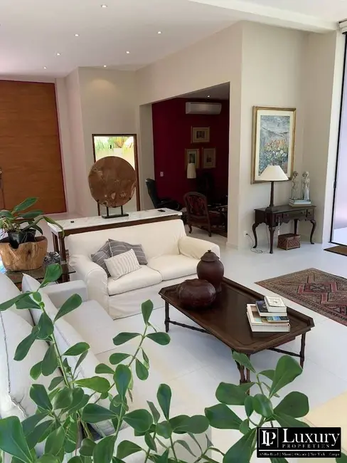 Casa de Condomínio com 5 quartos à venda, 1200m2 em Natal - RN - imagem 3 Foto 3 de Casa de Condomínio com 5 quartos à venda, 1200m2 em Natal - RN