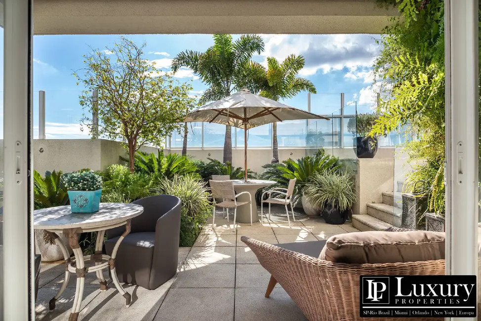 Cobertura com 4 quartos à venda e para alugar, 414m2 em Vila Nova Conceição, São Paulo - SP - imagem 5 Foto 5 de Cobertura com 4 quartos à venda e para alugar, 414m2 em Vila Nova Conceição, São Paulo - SP