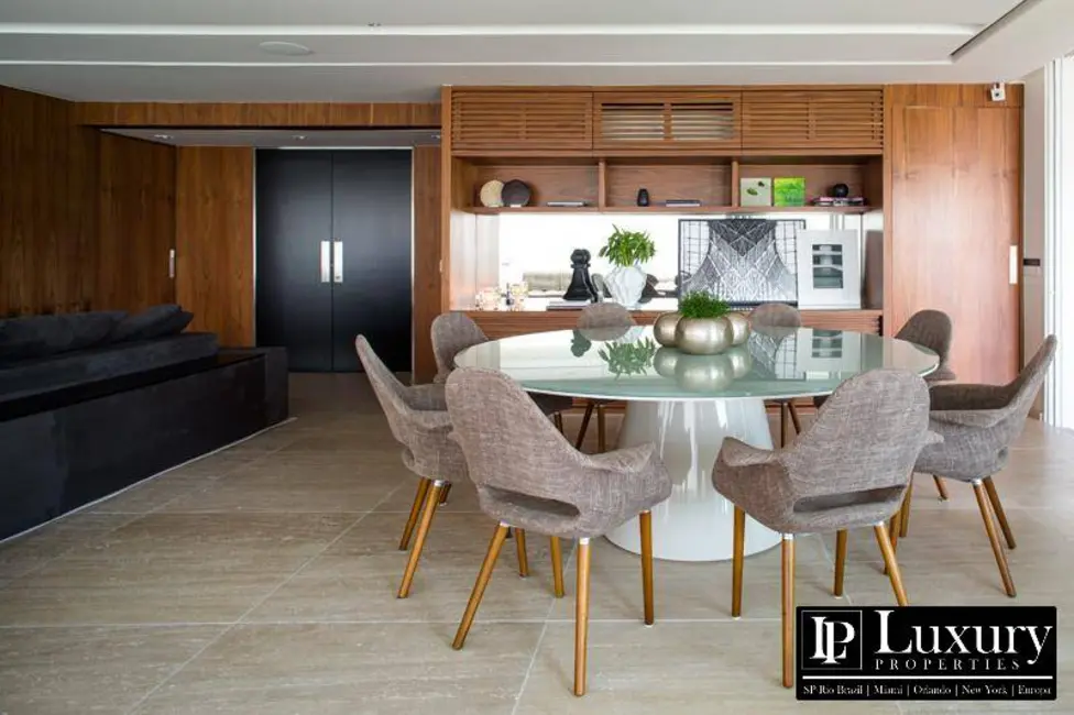 Foto 5 de Apartamento com 4 quartos à venda, 352m2 em Pinheiros, São Paulo - SP