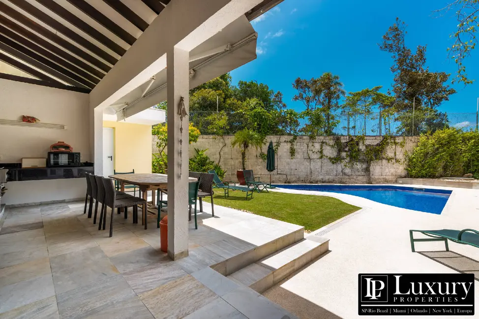 Foto 4 de Casa de Condomínio com 5 quartos à venda em Bertioga - SP