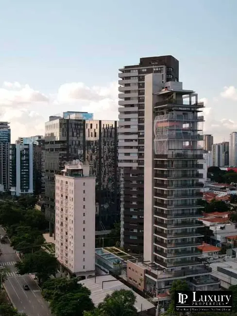 Apartamento com 4 quartos à venda e para alugar, 232m2 em Itaim Bibi, São Paulo - SP - imagem 4 Foto 4 de Apartamento com 4 quartos à venda e para alugar, 232m2 em Itaim Bibi, São Paulo - SP