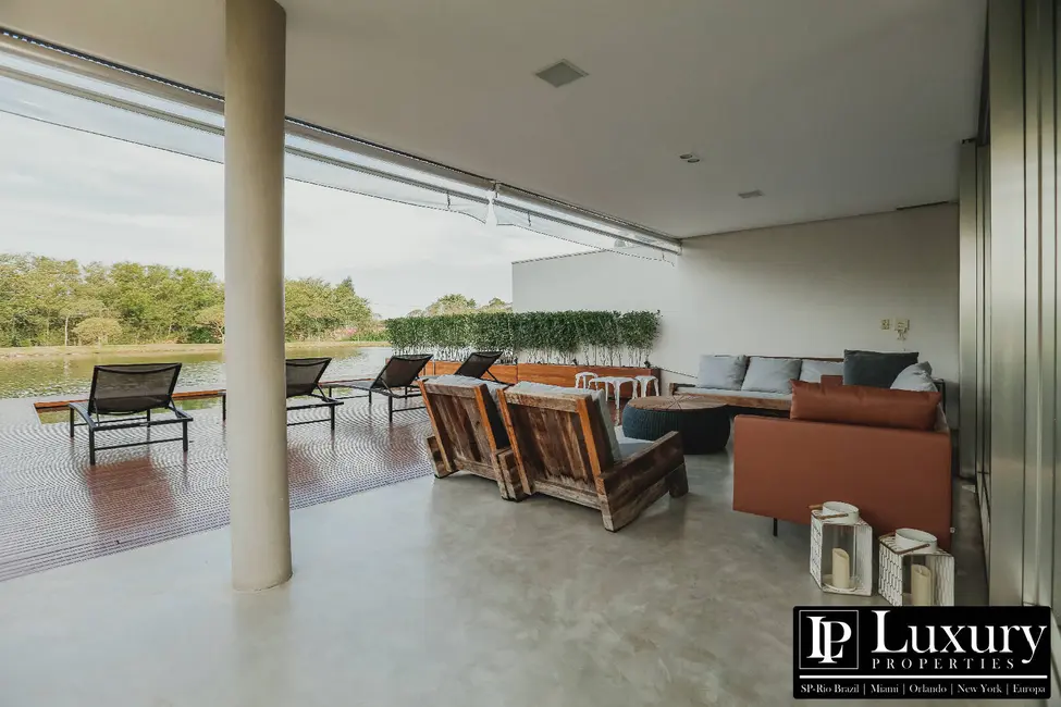 Foto 3 de Casa de Condomínio com 4 quartos à venda em Porto Feliz - SP