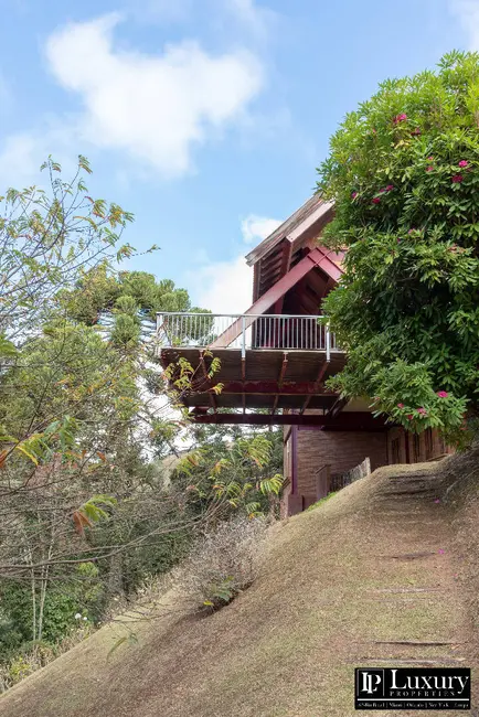 Casa de Condomínio com 4 quartos à venda em Campos Do Jordao - SP - imagem 8 Foto 8 de Casa de Condomínio com 4 quartos à venda em Campos Do Jordao - SP