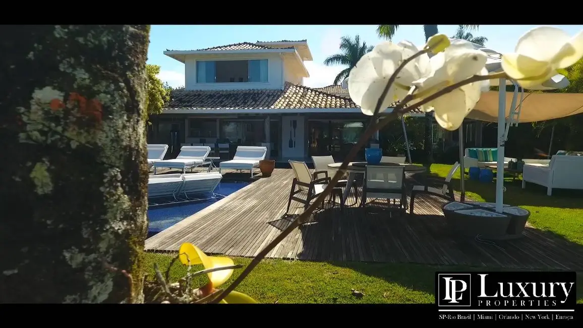 Foto 8 de Casa de Condomínio com 5 quartos à venda em Mangaratiba - RJ