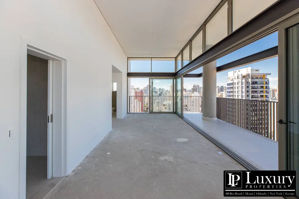 Cobertura com 6 quartos à venda em Itaim Bibi, São Paulo - SP - imagem 9 Foto 9 de Cobertura com 6 quartos à venda em Itaim Bibi, São Paulo - SP