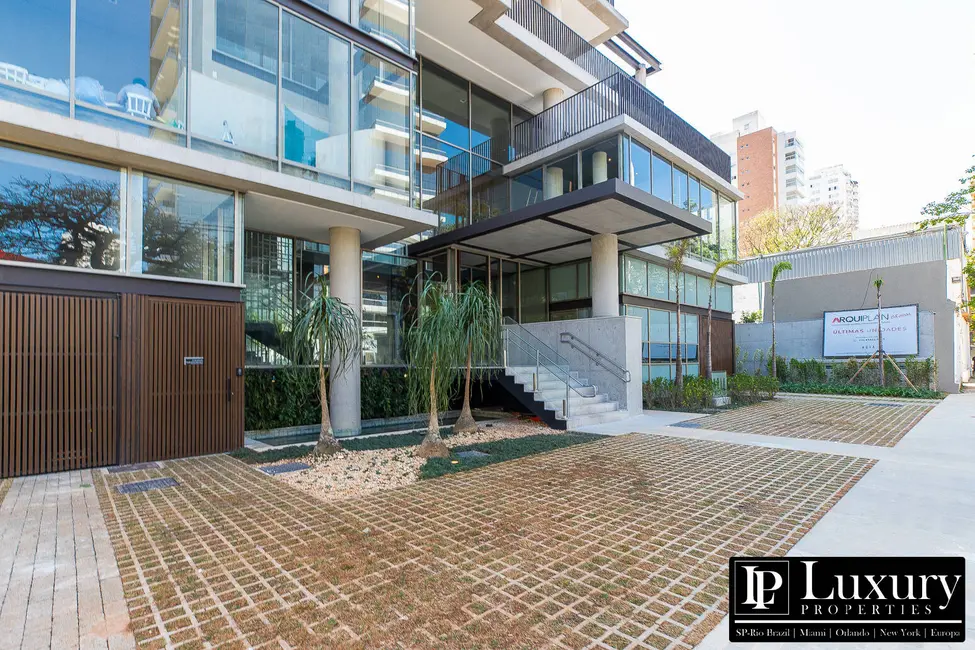 Cobertura com 6 quartos à venda em Itaim Bibi, São Paulo - SP - imagem 4 Foto 4 de Cobertura com 6 quartos à venda em Itaim Bibi, São Paulo - SP