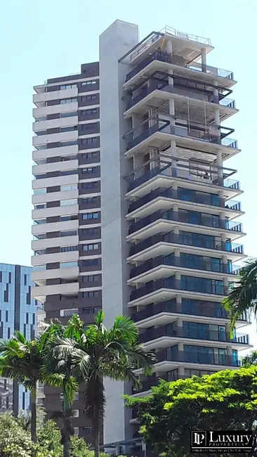 Cobertura com 6 quartos à venda em Itaim Bibi, São Paulo - SP - imagem 1 Foto 1 de Cobertura com 6 quartos à venda em Itaim Bibi, São Paulo - SP