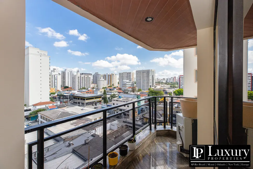 Apartamento com 3 quartos à venda, 112m2 em Moema, São Paulo - SP - imagem 2 Foto 2 de Apartamento com 3 quartos à venda, 112m2 em Moema, São Paulo - SP