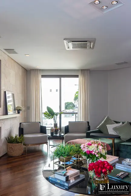 Foto 8 de Apartamento com 2 quartos à venda, 257m2 em Moema, São Paulo - SP