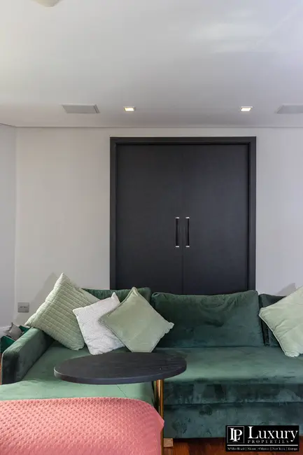 Foto 9 de Apartamento com 2 quartos à venda, 257m2 em Moema, São Paulo - SP