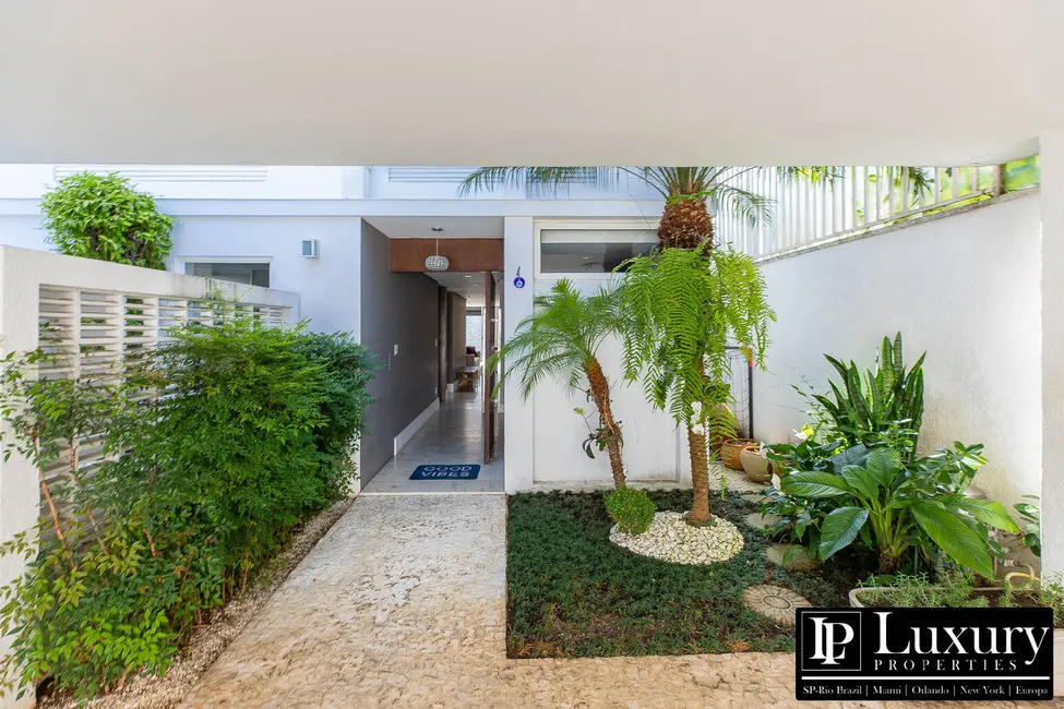 Foto 3 de Casa com 4 quartos à venda, 411m2 em Moema, São Paulo - SP