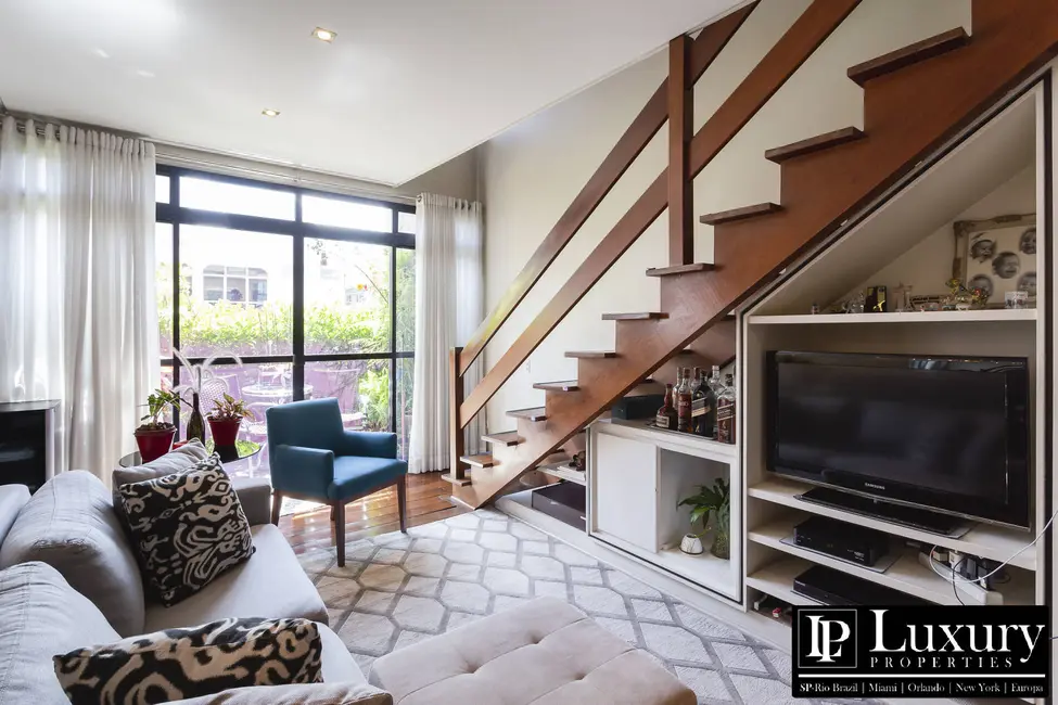 Foto 4 de Apartamento com 2 quartos à venda, 137m2 em Pinheiros, São Paulo - SP