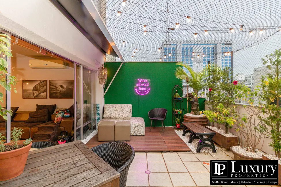 Foto 8 de Apartamento com 3 quartos à venda, 220m2 em Cerqueira César, São Paulo - SP