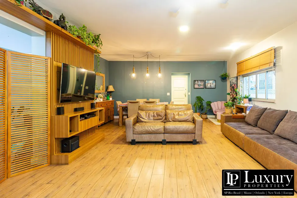 Foto 5 de Apartamento com 3 quartos à venda, 220m2 em Cerqueira César, São Paulo - SP