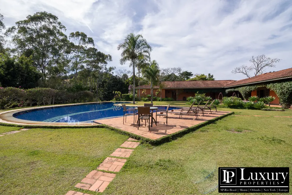 Foto 3 de Sítio / Rancho com 6 quartos à venda em Centro, Cunha - SP