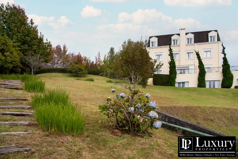 Foto 5 de Casa com 7 quartos à venda em Campos Do Jordao - SP