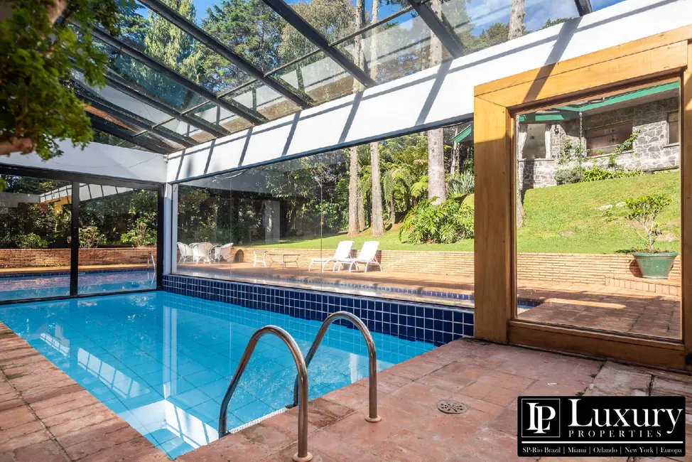 Foto 7 de Casa com 6 quartos à venda em Campos Do Jordao - SP