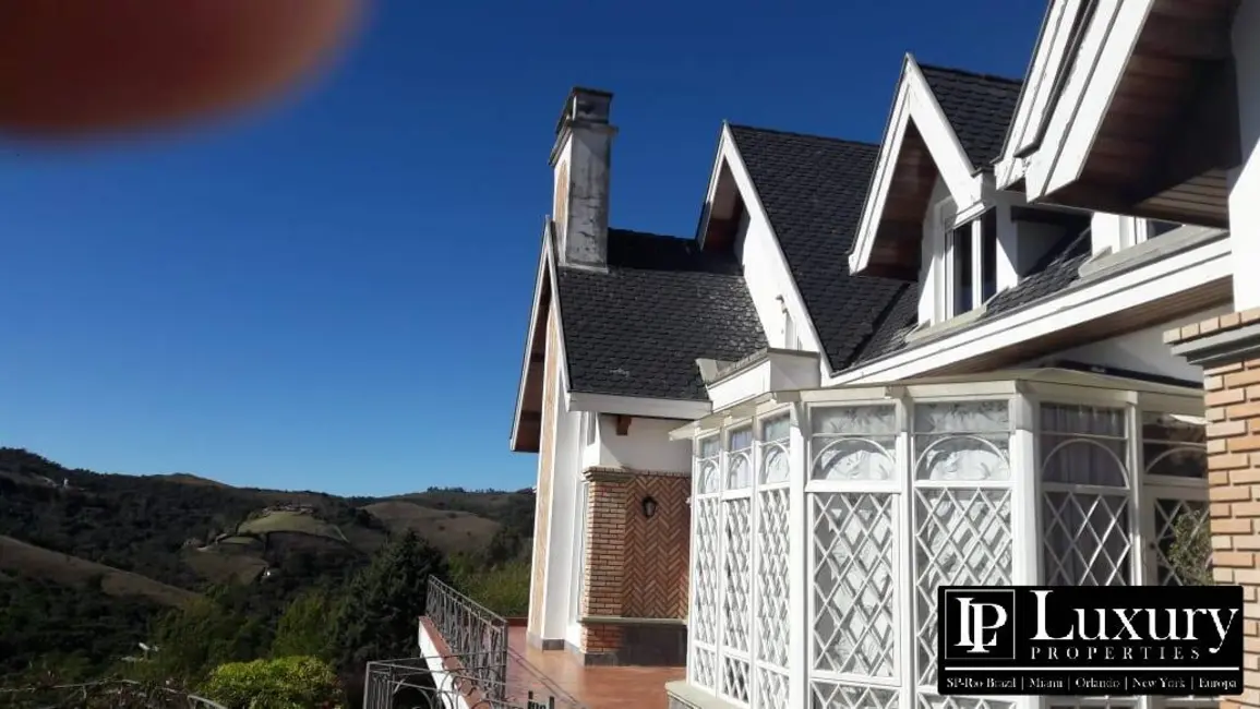 Foto 4 de Casa de Condomínio com 5 quartos à venda em Campos Do Jordao - SP