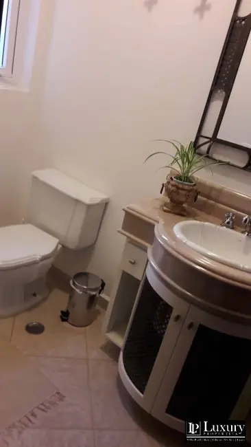 Foto 7 de Casa de Condomínio com 5 quartos à venda em Campos Do Jordao - SP