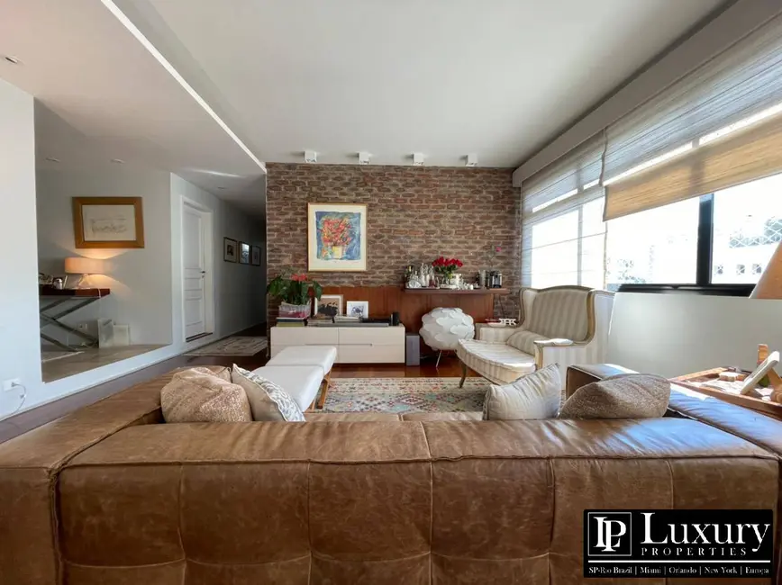 Foto 3 de Apartamento com 3 quartos à venda, 359m2 em Real Parque, São Paulo - SP