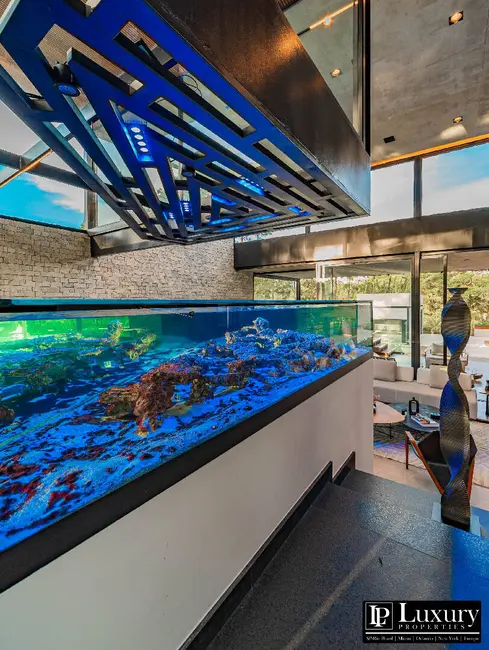 Foto 3 de Casa de Condomínio com 4 quartos à venda em Jardim Torino, Cotia - SP