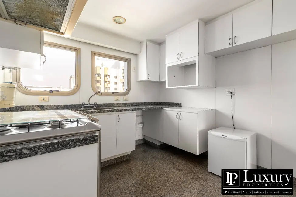 Foto 6 de Cobertura com 5 quartos à venda em Moema, São Paulo - SP