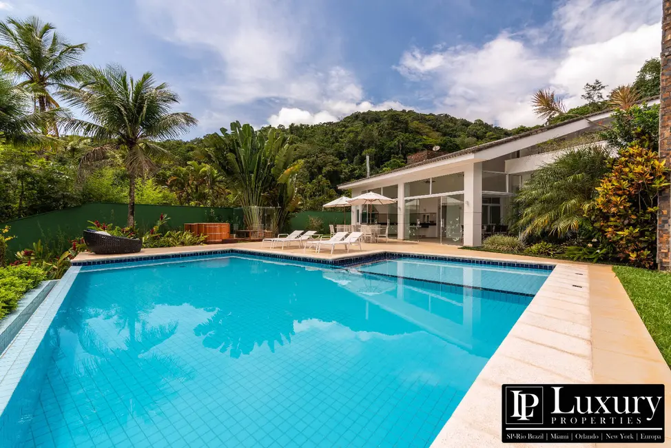 Foto 1 de Casa de Condomínio com 4 quartos à venda em Balneario Praia do Perequê, Guaruja - SP