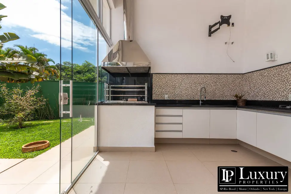 Foto 8 de Casa de Condomínio com 4 quartos à venda em Balneario Praia do Perequê, Guaruja - SP