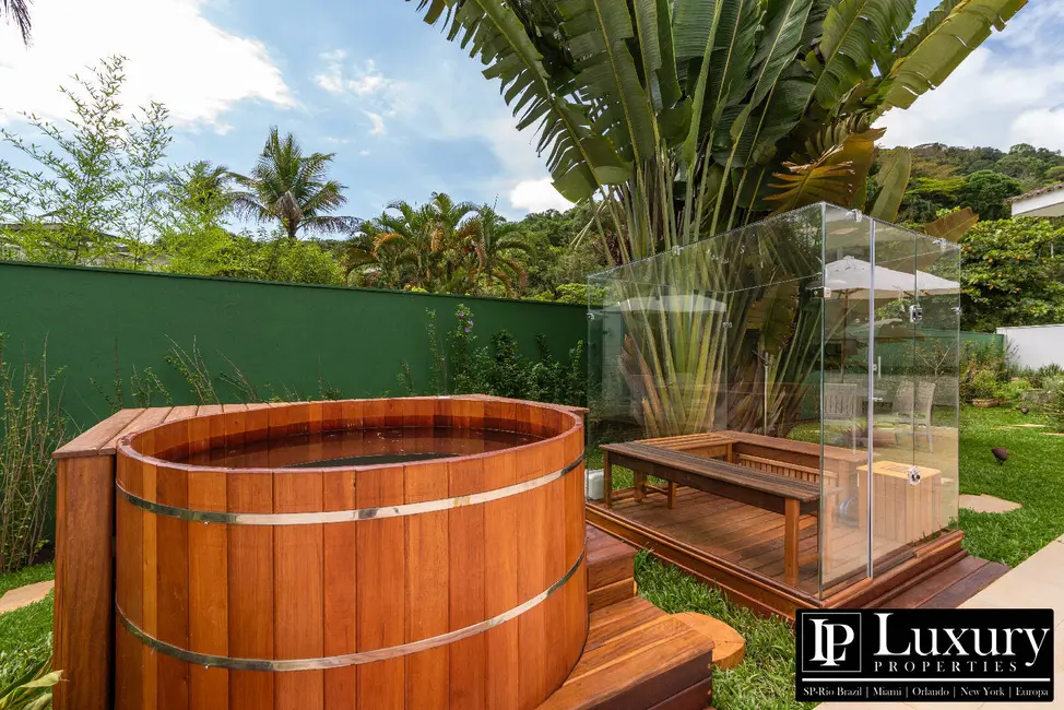 Foto 5 de Casa de Condomínio com 4 quartos à venda em Balneario Praia do Perequê, Guaruja - SP