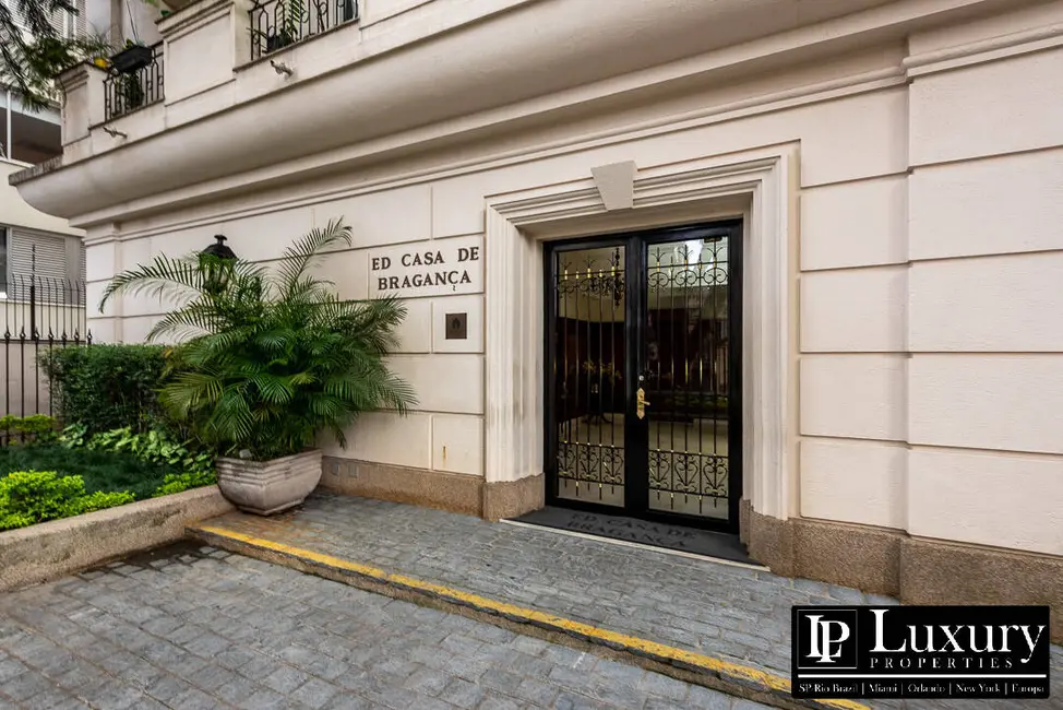 Foto 1 de Apartamento com 4 quartos à venda, 290m2 em Higienópolis, São Paulo - SP