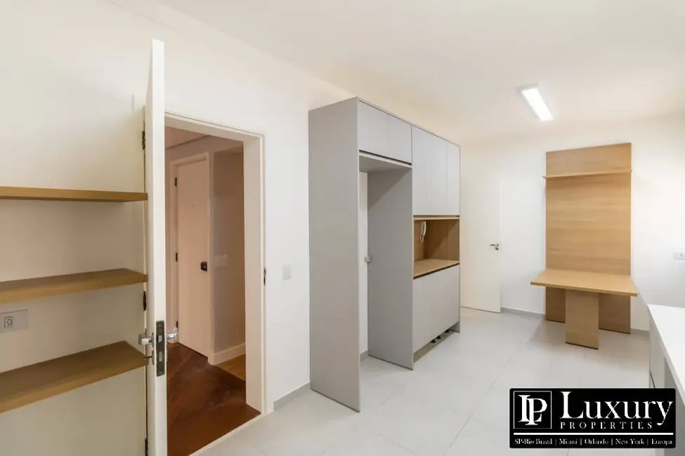 Foto 8 de Apartamento com 3 quartos à venda, 176m2 em Higienópolis, São Paulo - SP