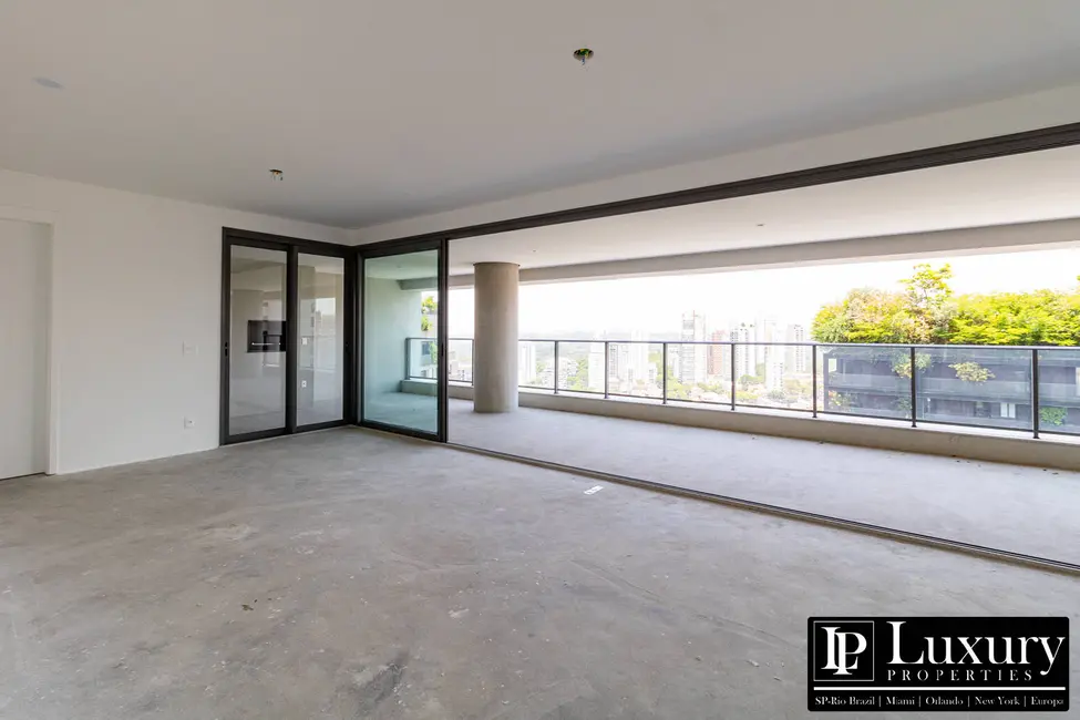 Foto 3 de Apartamento com 4 quartos à venda, 272m2 em Vila Madalena, São Paulo - SP