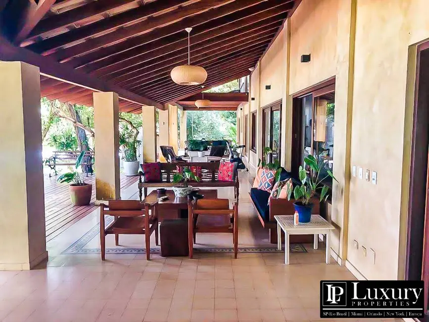 Foto 6 de Casa com 7 quartos à venda em Ilhabela - SP