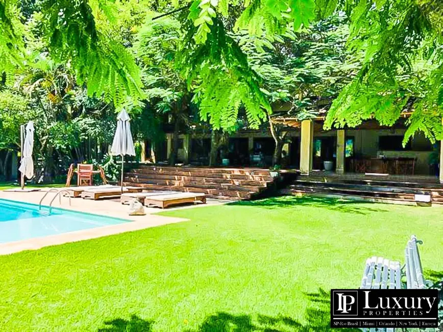 Foto 3 de Casa com 7 quartos à venda em Ilhabela - SP