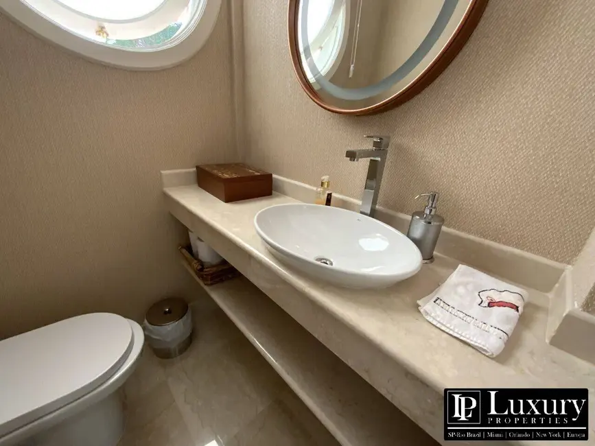 Foto 7 de Casa com 6 quartos à venda em Sao Sebastiao - SP