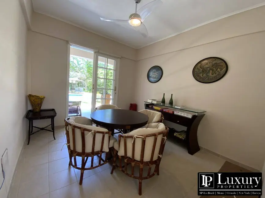 Foto 6 de Casa com 6 quartos à venda em Sao Sebastiao - SP